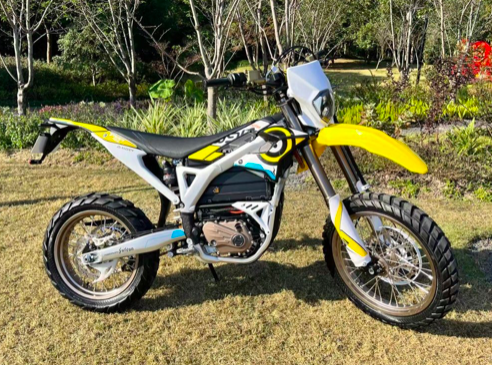 Sur-Ron Ultra Bee Super Moto or £5,000